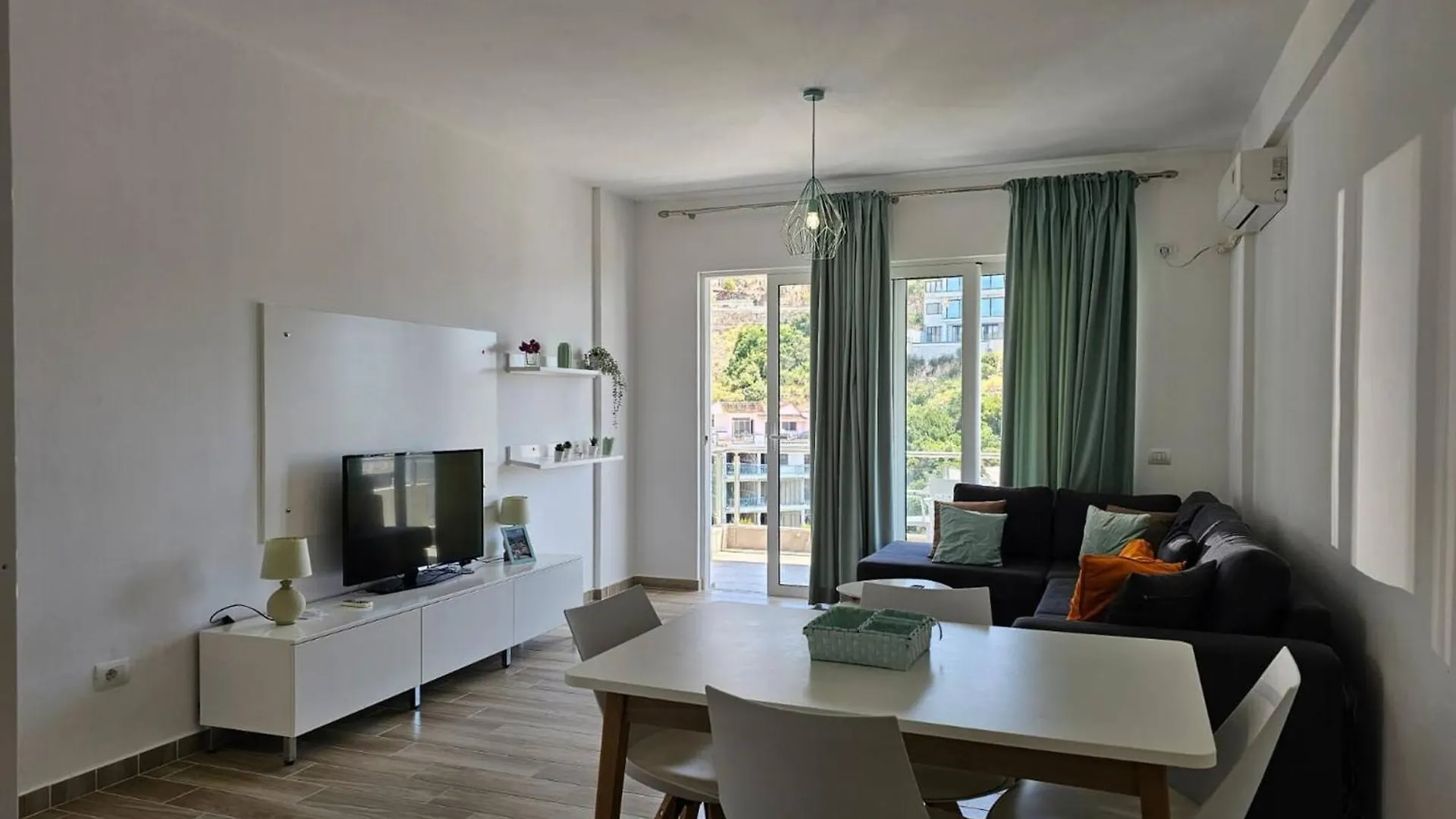 Brand New Apartments Saranda