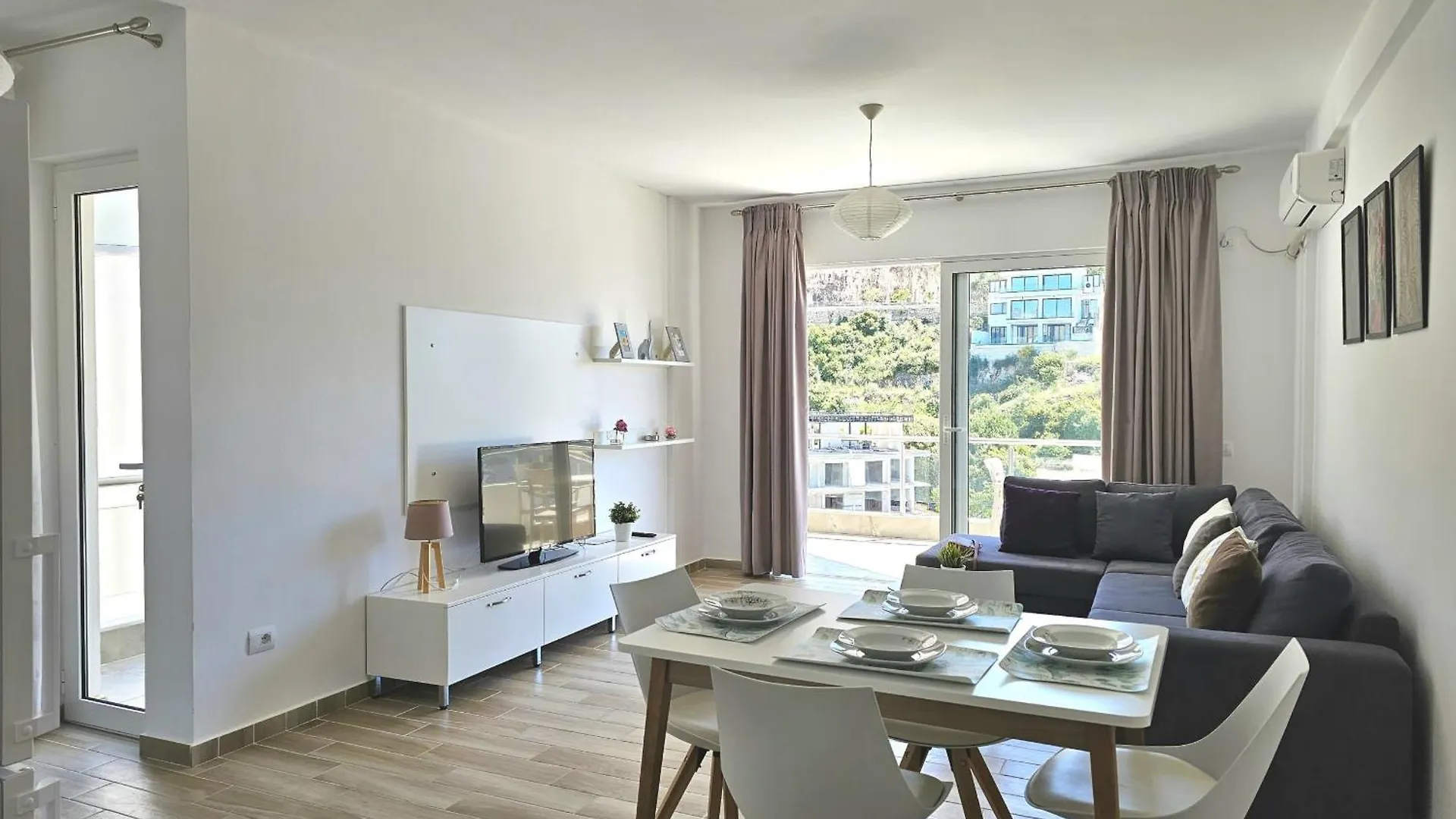 Brand New Apartments Saranda 0*,